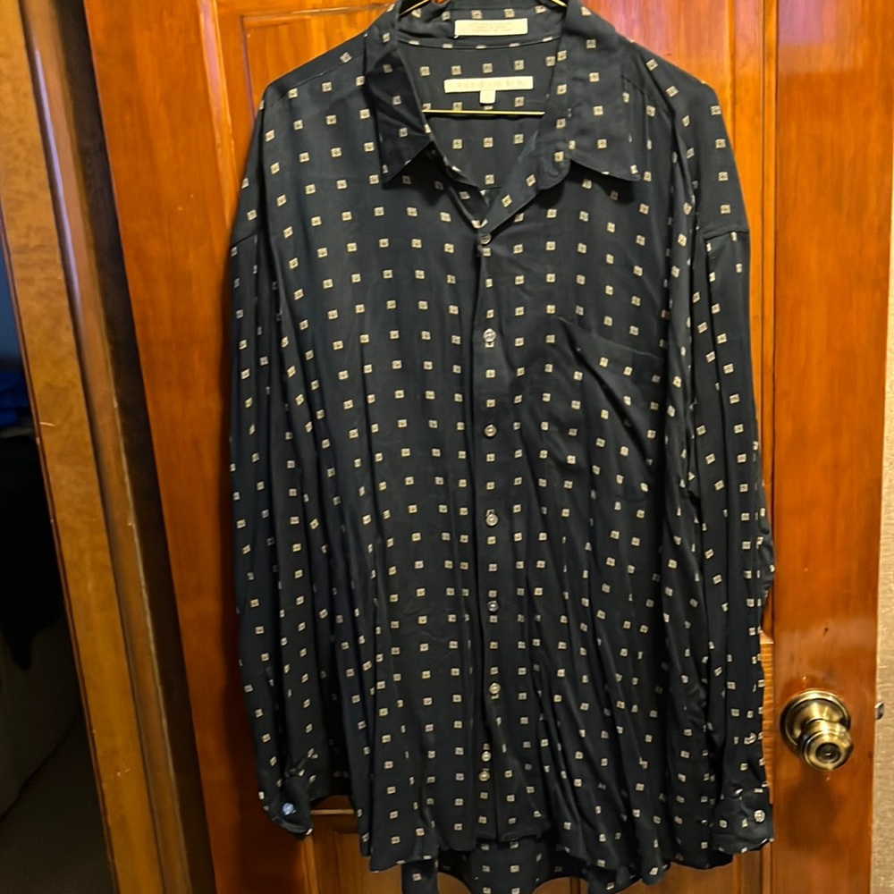 Perry Ellis 100% Rayon Shirt. Mens XL. EUC